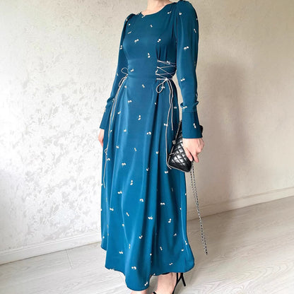 Robe Longue Élégante Femme — Taille Cintrée, Style Ladylike