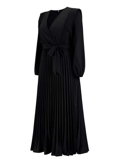 Robe Maxi Surplis Plissée — Ceinture Nouée À La Taille