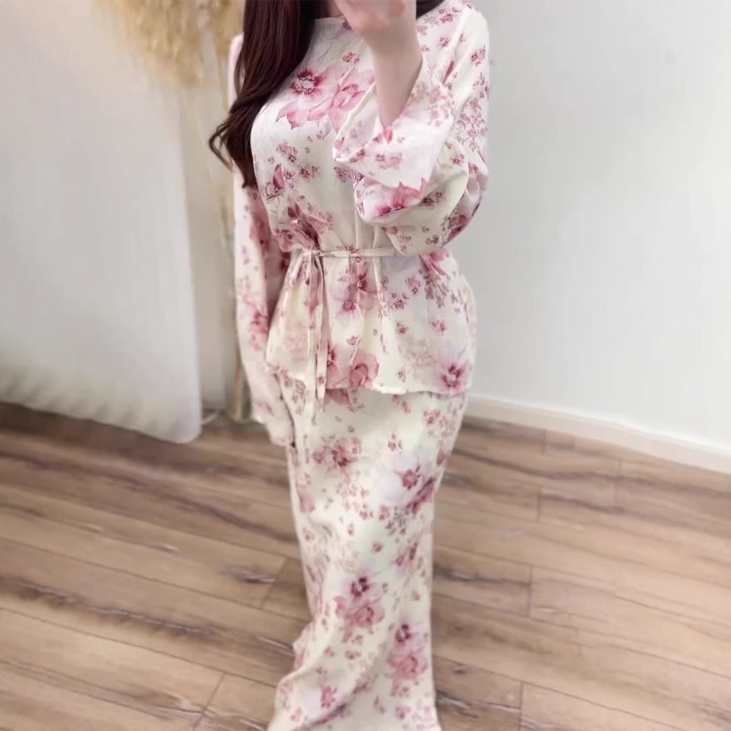 Robe Maxi Manches Longues Style Vintage — Imprimé Floral