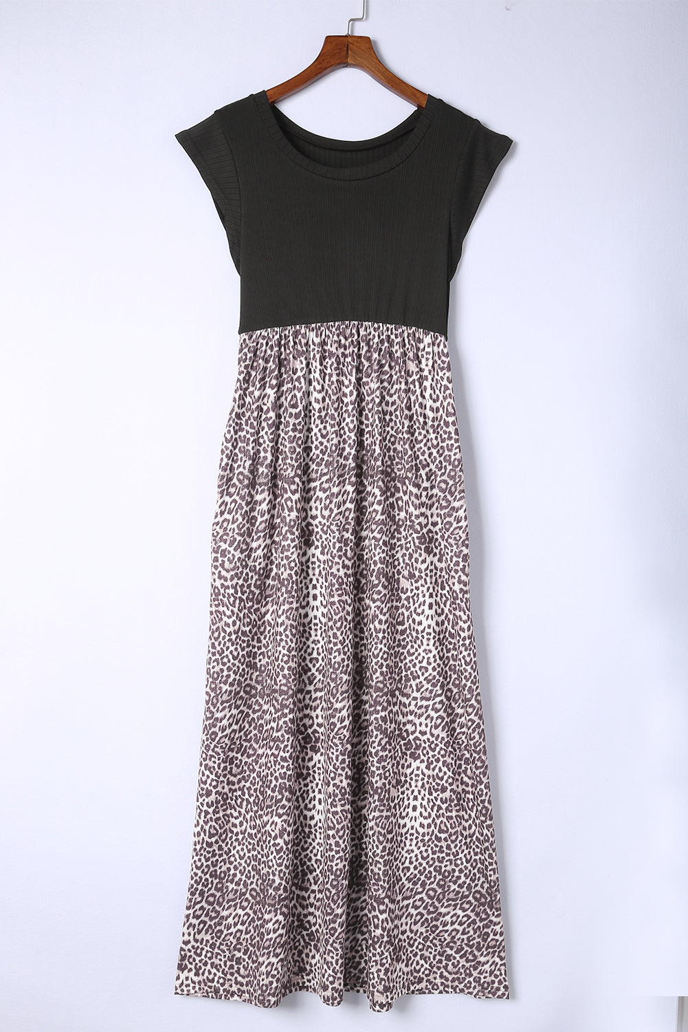 Robe longue léopard grise côtelée avec poches