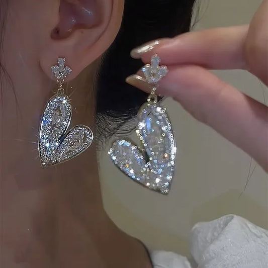 Boucles d'oreilles clous en forme de cœur ou étoile – Bijou délicat pour femme