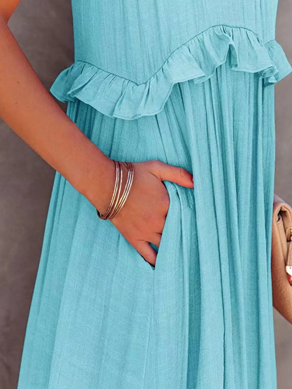 Robe Maxi Sans Manches à Volants et Poches